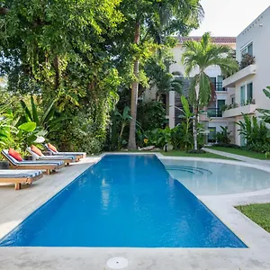 Tendenza Centro Apartment